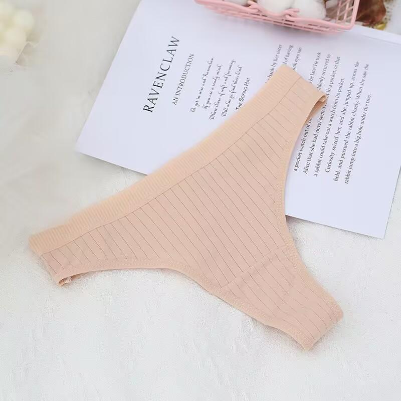 Women Cotton Panties M-XL Comfortable Thongs Underwear Women Bikini Underpants Sexy Low-rise Girl's T-back Panties