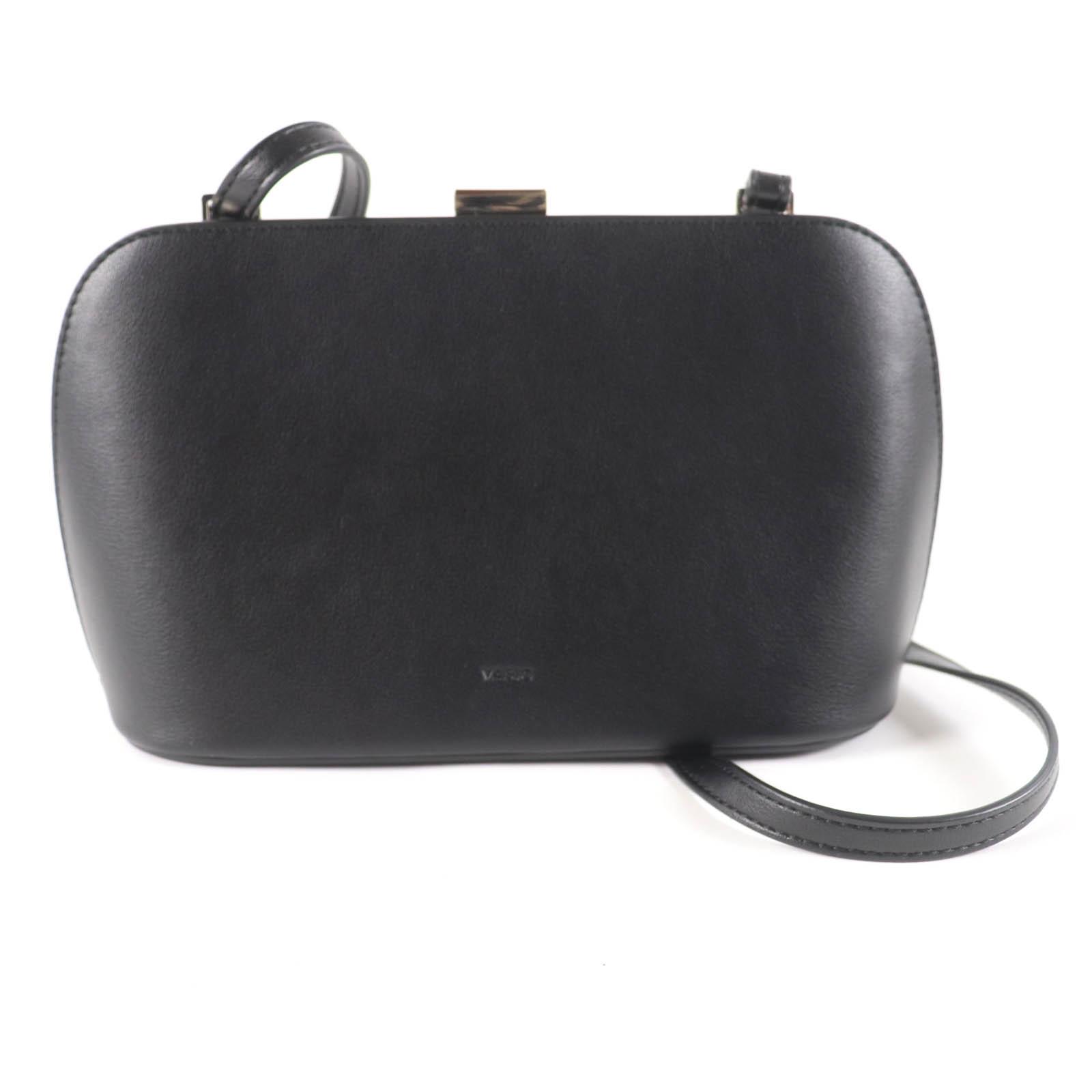 

VASIC Shoulder Bag EMMA Logo engraved clasp design leather black leather Women Used