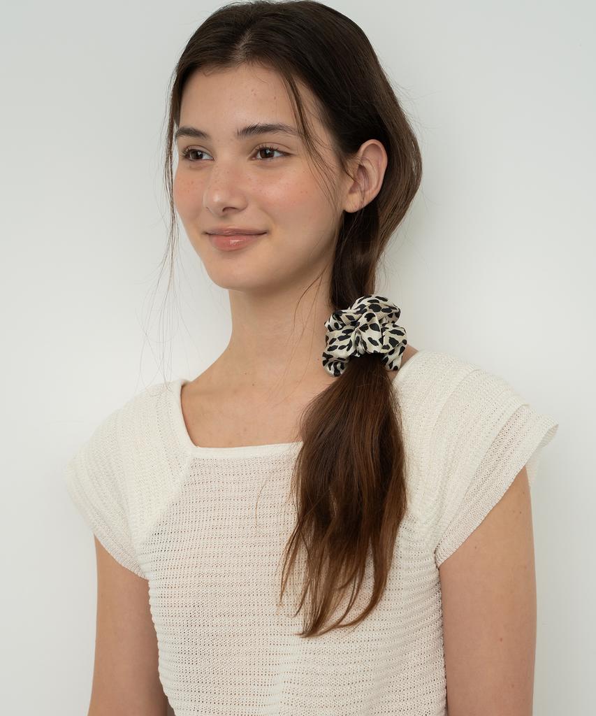 S'Secondo [100% Silk] Solana Leopard Print Hair Scrunchie