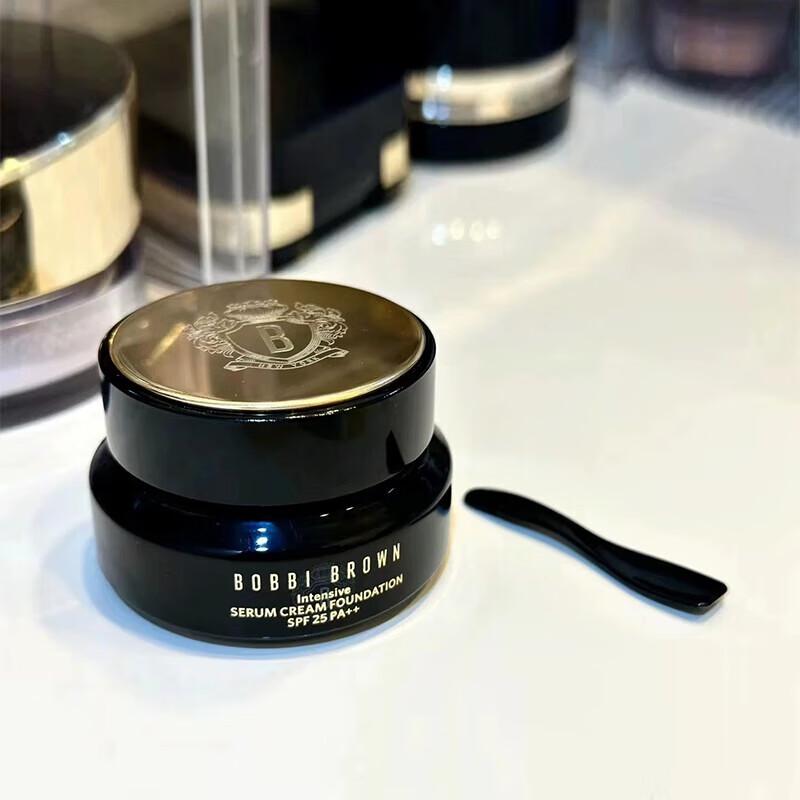 Bobbi Brown Intensive Skin Serum Foundation