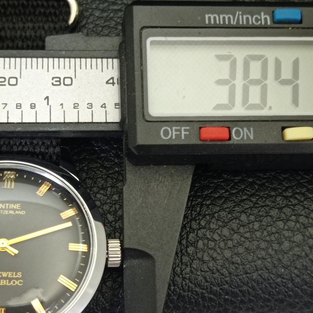 HAND-WINDING VINTAGE MONTINE SWISS MENS REFURBISHED BLACK DIAL WATCH A441077-1
