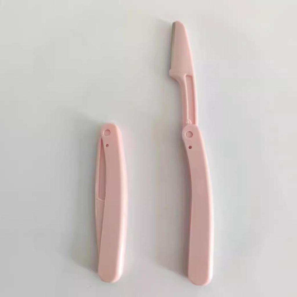 Compact Eyebrow Trimmer with Safety Guard – Ideal for Beginners