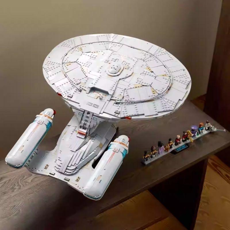 Starfleet Starship Enterprise Large-Scale Building Blocks Toy for Boys