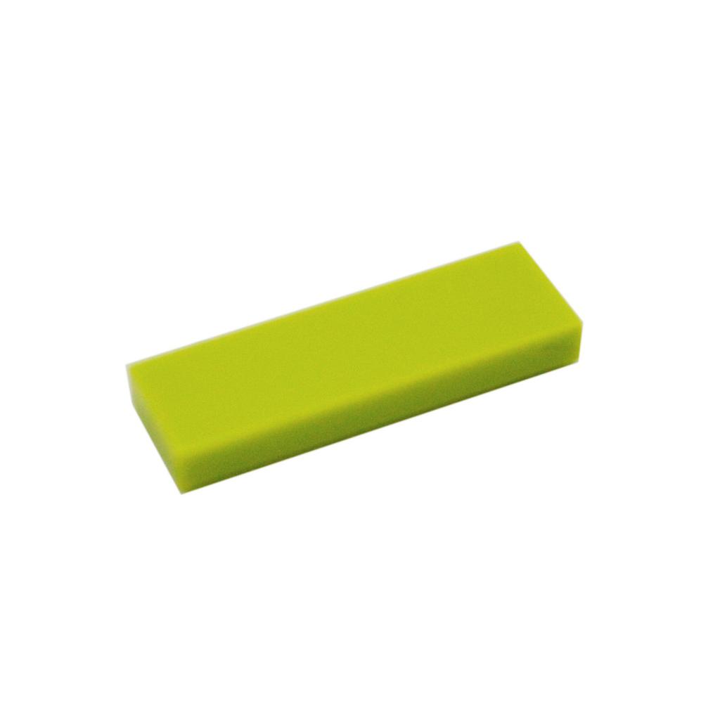 50pcs DIY Building Blocks Thin Smooth 1x3 Dots Figure Educational Creative Toys for Children Size Compatible With 63864 Bricks