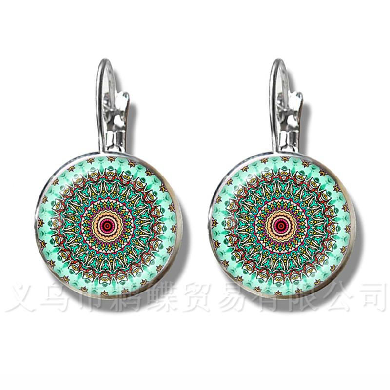 Trendy Flower Of Life Earrings Mandala Elegant And Complex Pattern 16mm Round Glass Stud Earrings For Women Cabochon Jewelry