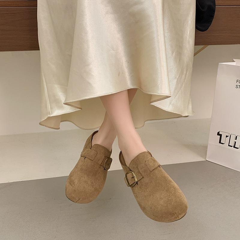 Thick-soled inner height-increasing bag head slippers for women wearing new autumn retro lazy shoes, half a tow