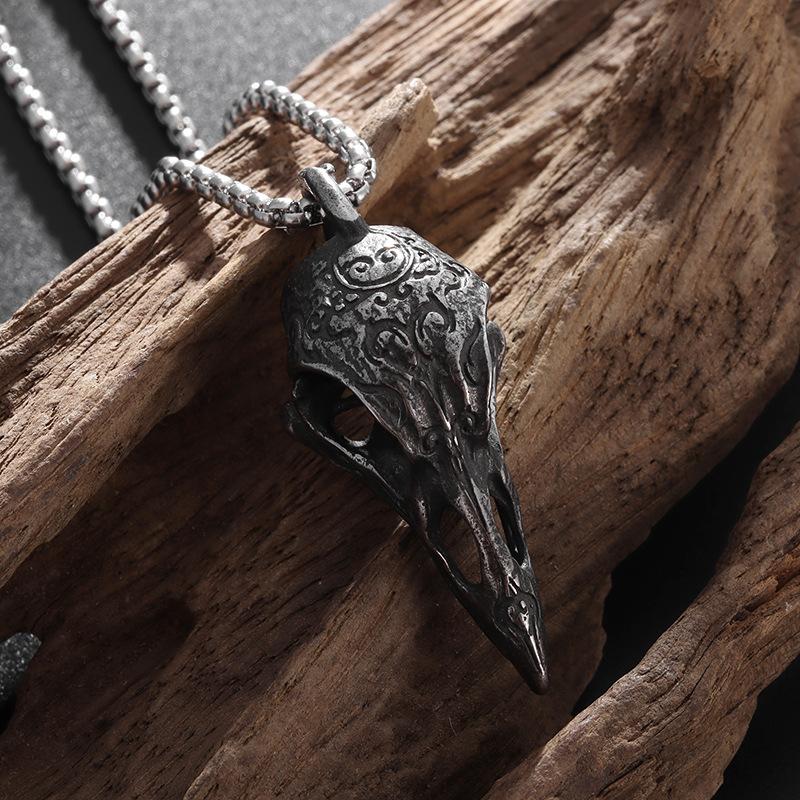 Viking Stainless Steel Carved Crow European and American New Titanium Steel Mens Pendant