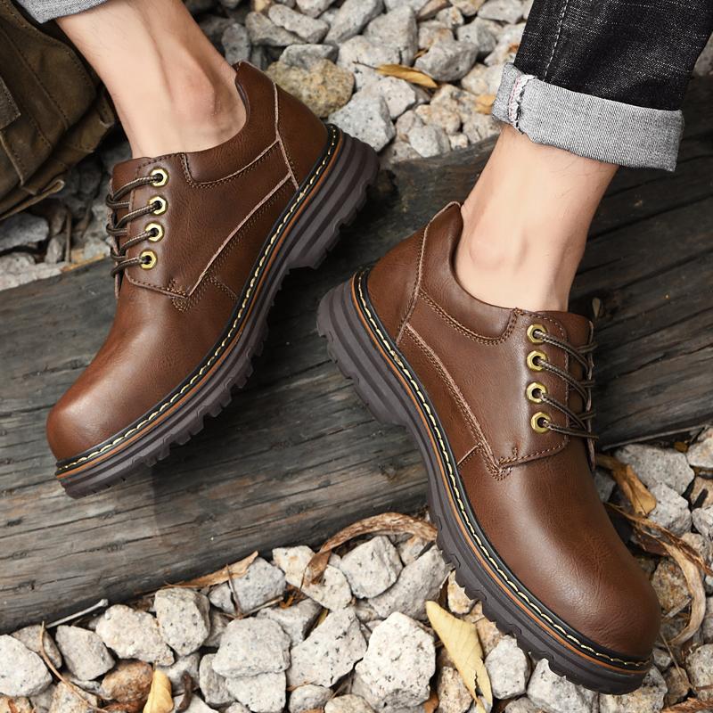 Neue Herren-Freizeitschuhe für den Herbst, Formelle Schuhe, Retro-Lederschuhe und Herren-Winterschuhe mit langem Plüschfutter und Baumwolle