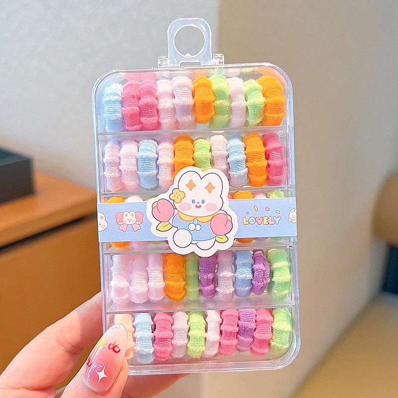 Large, high-elasticity hair ties for girls: gentle on hair, perfect for high ponytails, durable and ideal for students.