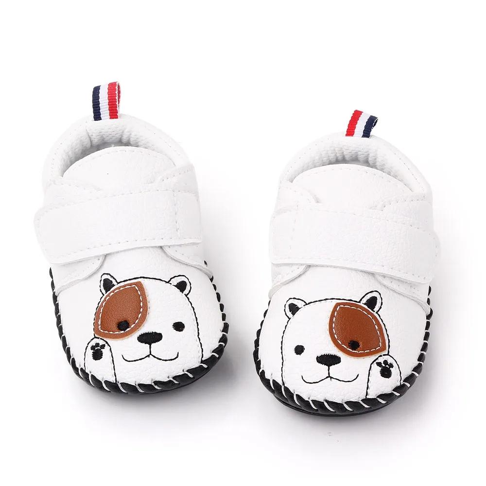 Newborn Baby Retro Leather Shoes Cute Embroidered Cartoon Bear Boys Shoes Rubber Bottom Non-slip Spring Infant First Walkers