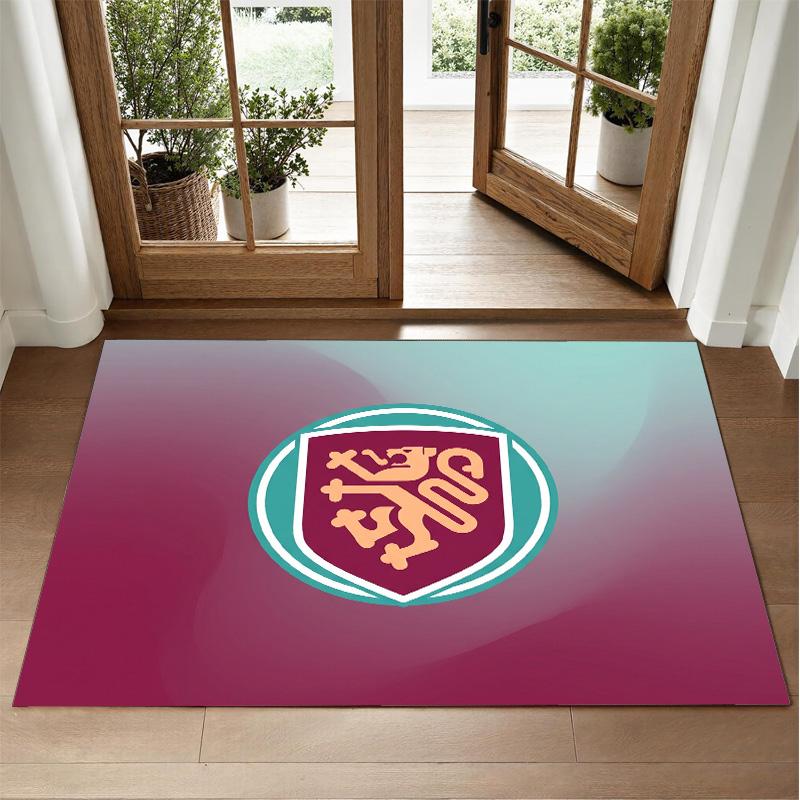 Burnley Football Design Crystal Velvet Rug Soft Decorative Mat for Bedroom Entrance