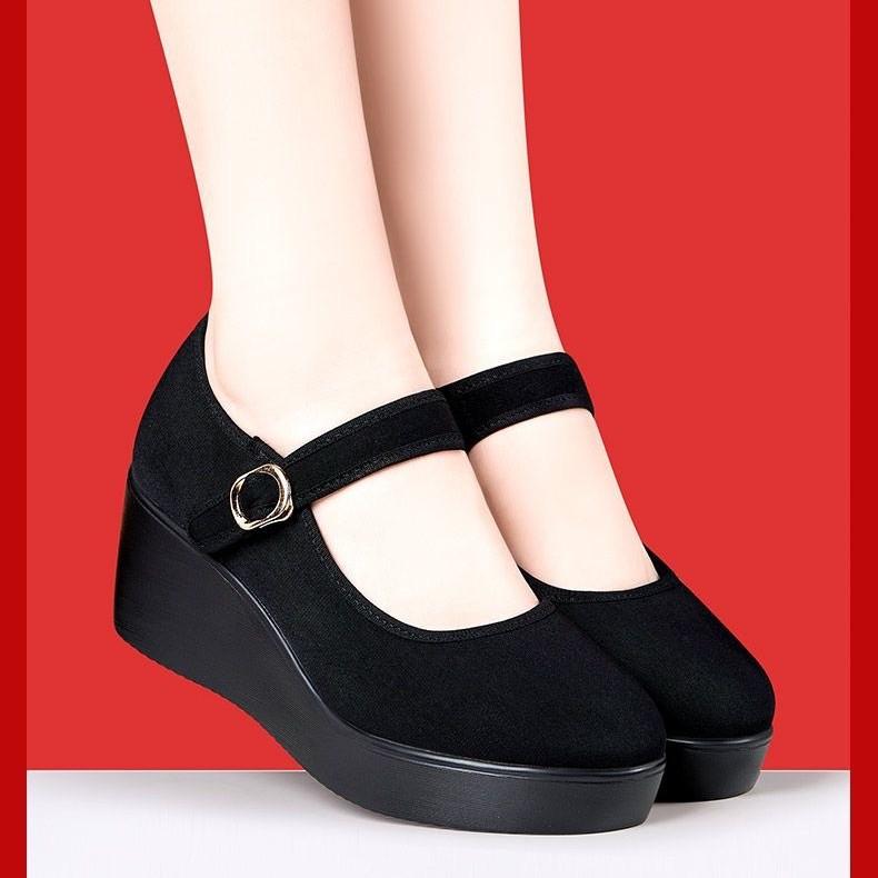 

Новые женские туфли, летняя и осенняя повседневная обувь из ткани, увеличивающая рост, обувь для работы в гостиницах, обувь для мам, женская обувь для танца 40 чёрный