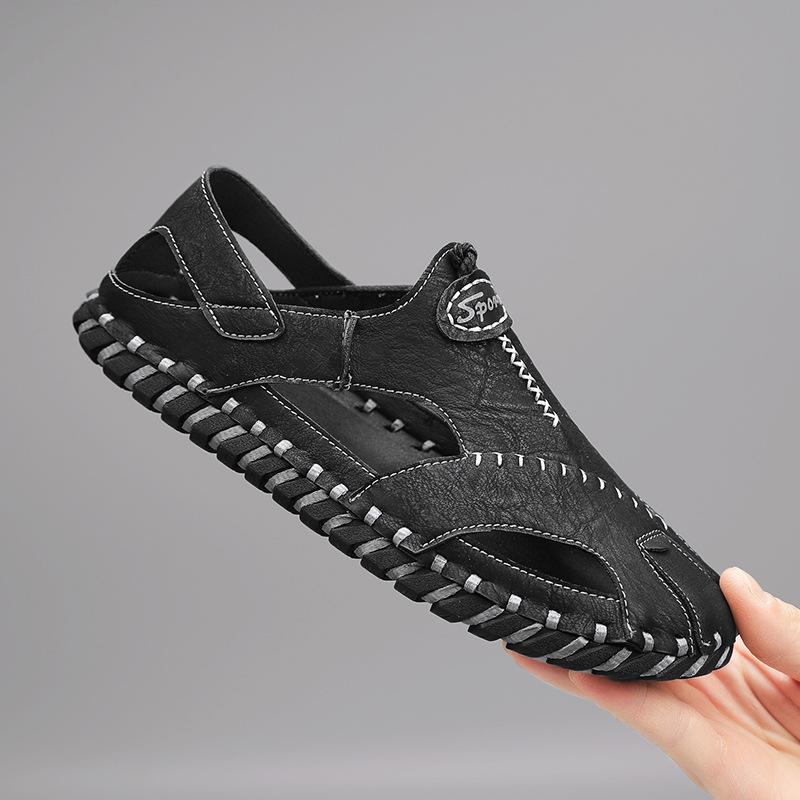 Summer New Sewn Sandals Wearing Breathable Hollow Out Toe Shoes for Men Breathable Two Wear Beach Shoes