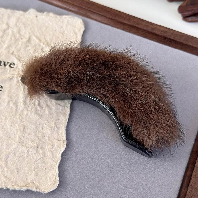 

Осень Зима Новые Пушистые Заколки-клипсы Банан Закручивающиеся Зажимы Пряжки Ободки для Женщин Девушек Элегантные Заколки Модные Плюшевые Заколки