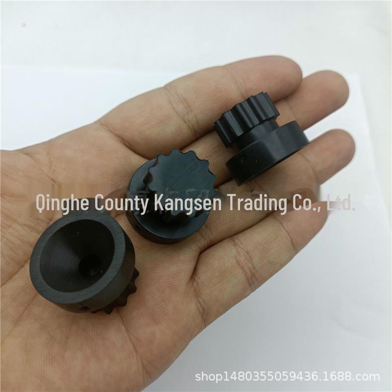 Great Wall Cannon Pickup Engine Cover Buffer Rubber Pad/Sleeve (Fengjun 5/3)