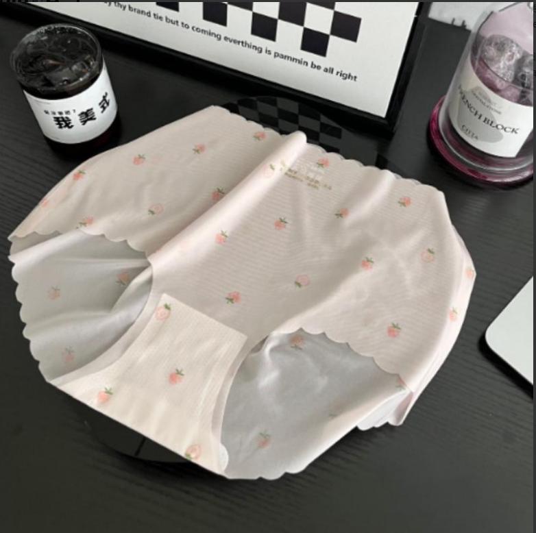 

Женские трусы из ледяного шелка, бесшовные однотонные мягкие дышащие сексуальные герметичные влагоотводящие эластичные женские трусы, спортивные трусы, женское нижнее белье M розовый