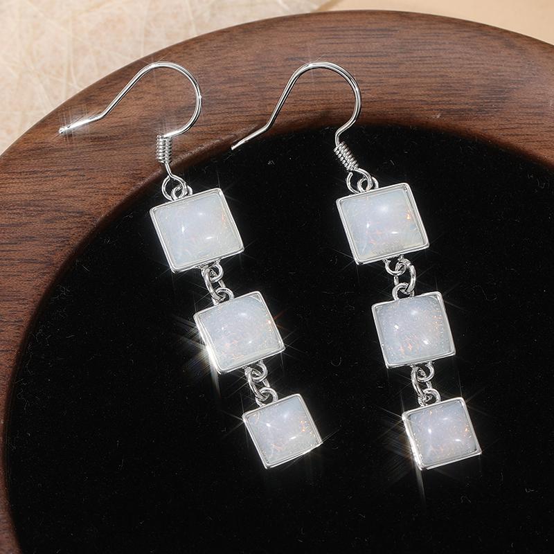 Bohemian Style Square Synthetic Moonlight Stone Long Dangle Earrings for Women Elegant Exquisite Wedding Banquet Jewelry Pendant