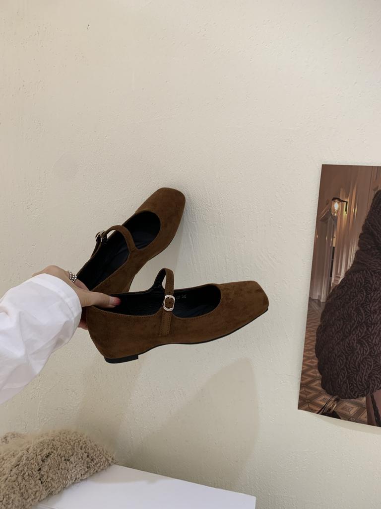 French Retro Mary Jane Shoes Women's Autumn Models with Flat Bottom Square Head Single Shoes Inner Height Increase with Skirt Women's Shoes