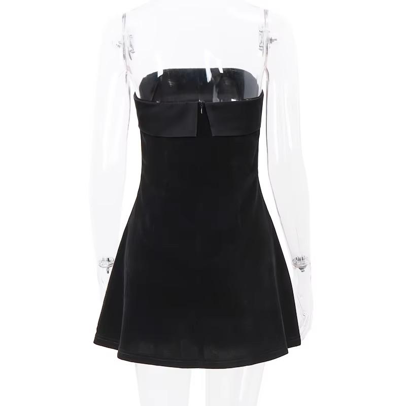 Eleganter U-Boot-Ausschnitt Sexy Rückenfrei Ärmellos Trägerlos Einfarbig Sexy A-Linien Mini-Kleid Schulterfrei Figurbetont Retro Partykleidung Clubwear Damen