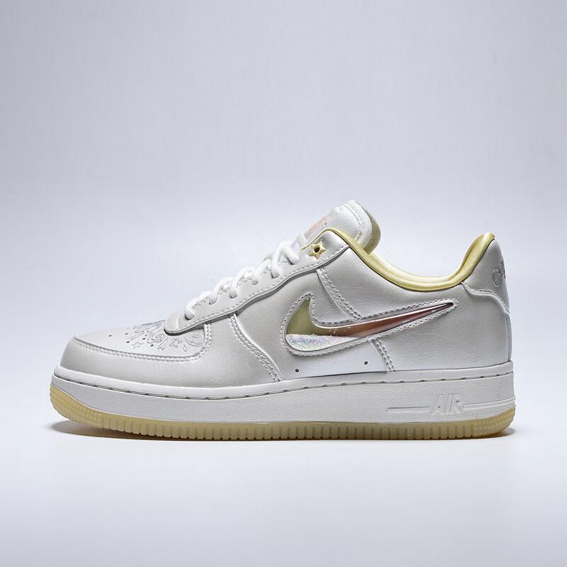 Nike Women s Air Force 1  07 REC Sneakers EUR 40