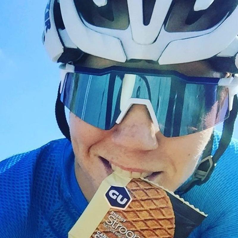 4pcs UV400 Shades Cycling Sunglasses Outdoor Bicycle Glasses Goggles Bike Accessories for Men and Women