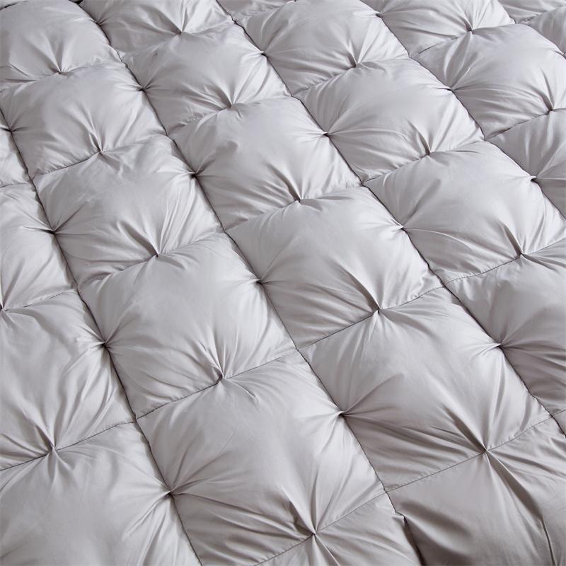 High-quality 100% White Goose Down Duvet Winter Comfortable Warmth Comforter King Keep Warm Anti-drilling Goose Down Quilt Queen