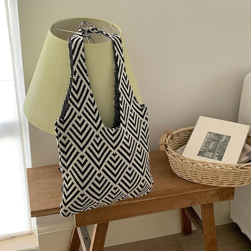 Fashion Geometric Contrast Color Handmade Knitted Handbag Women Minimalist Knot Shoulder Bag