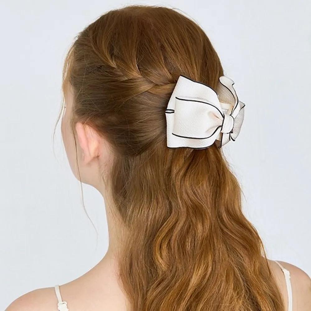 Line Ribbon Hair Clip JP-23-309CC ivory