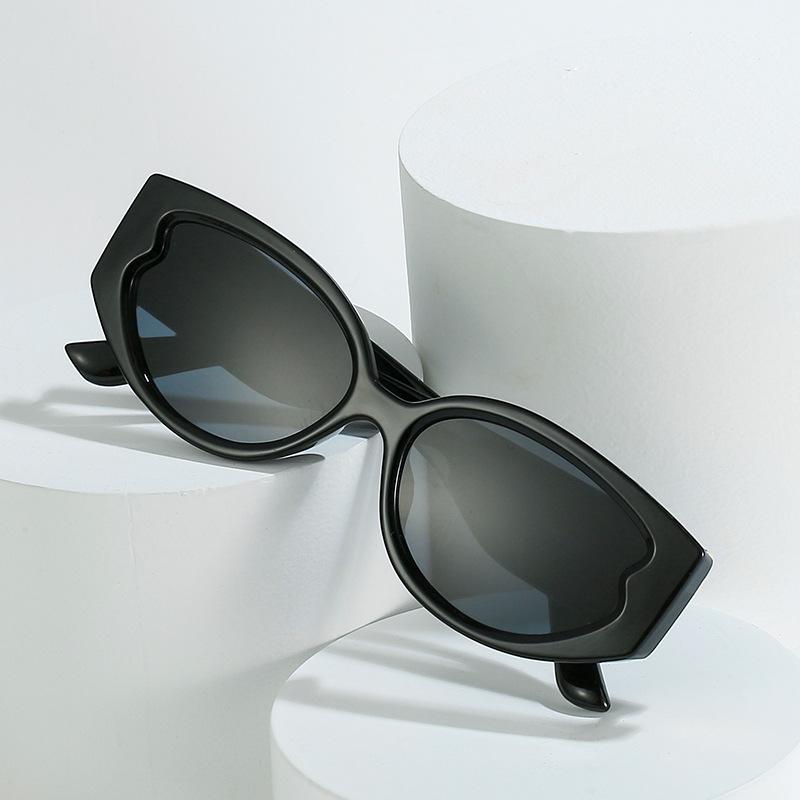 Oval Sunglasses Trend European And American Personality Goose Egg Street Shot Glasses Fashion Metal Sunglasses Women