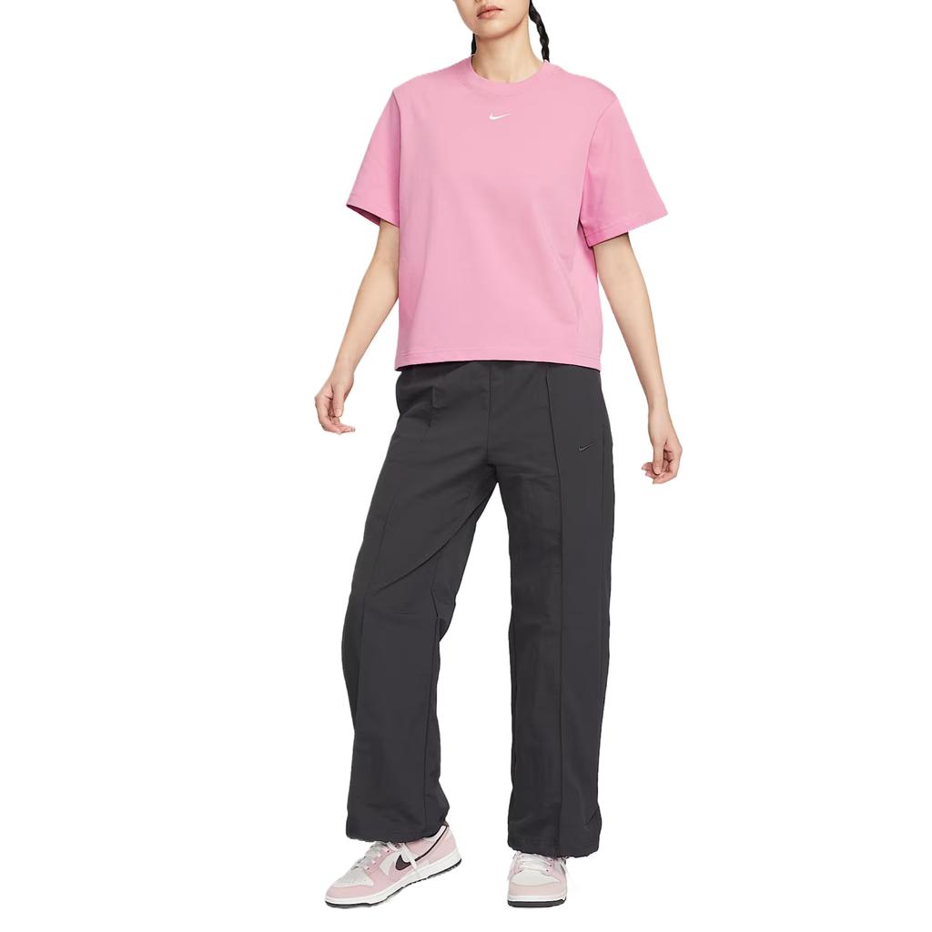 Nike Sportswear Essentials Swoosh Comfortable Fashionable Minimalist Short Sleeve T-Shirt Women T-Shirts DD1238-699