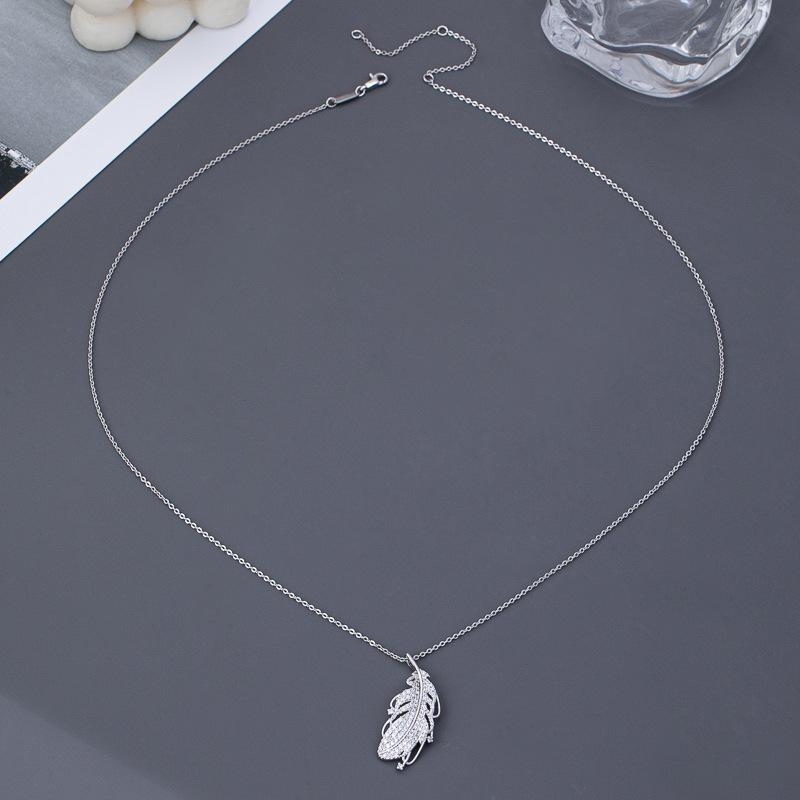 Internet celebrity explosion exquisite full diamond set zirconium feather necklace light luxury niche women versatile temperament pendant collarbone