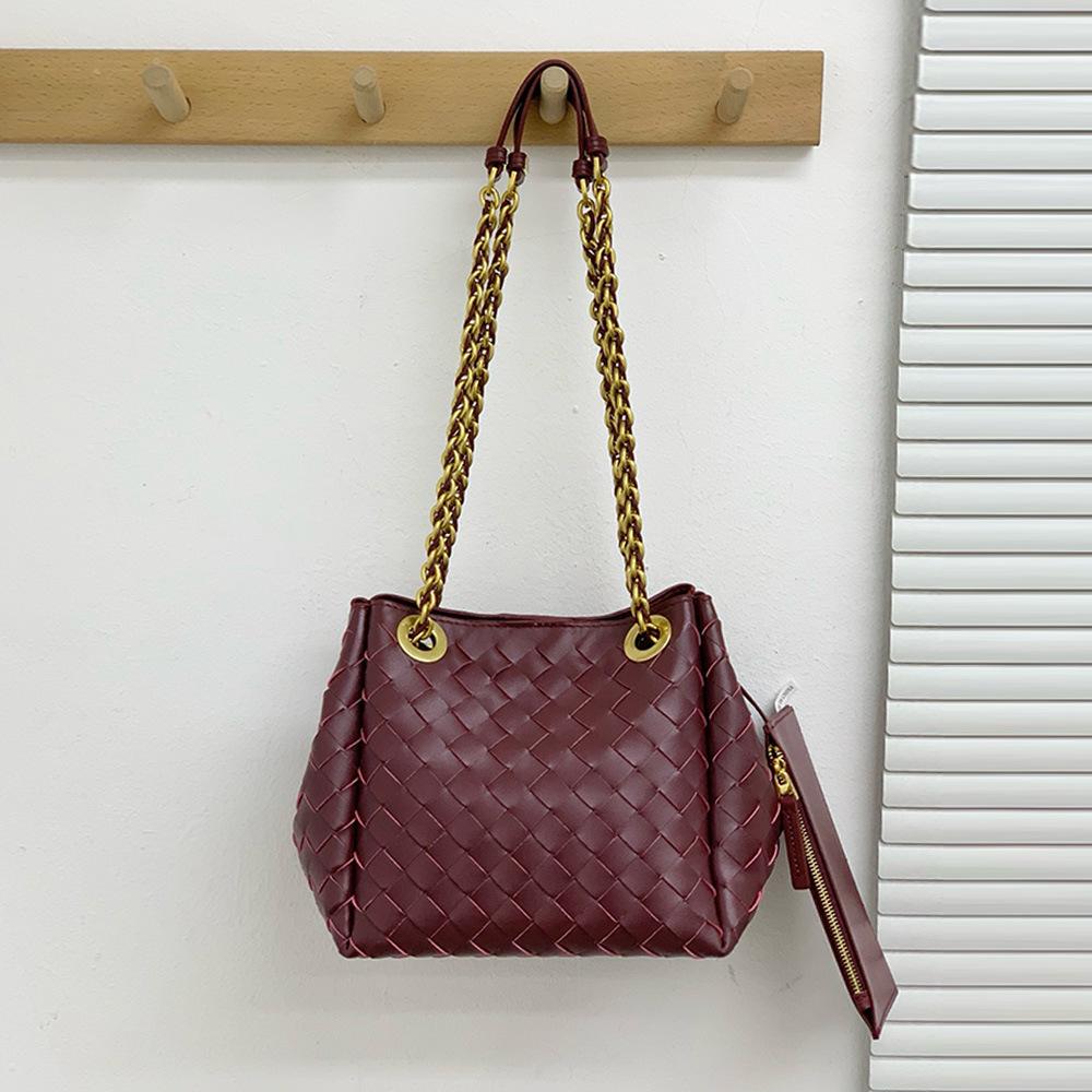 2026 Cross-border high-end metal chain woven parachute bag underarm shoulder crossbody large capacity retro bag women