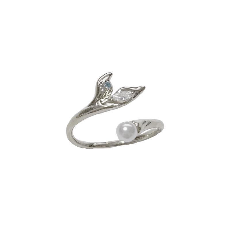 

Elegant Versatile Open Diamond Fishtail Ring - Trendy and Simple Design for Women