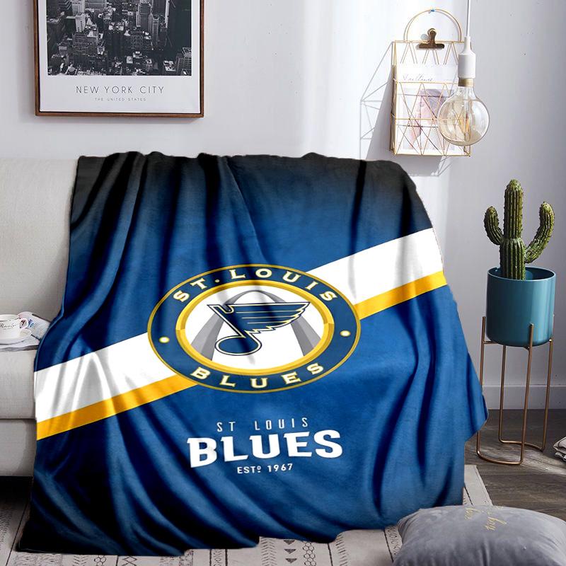 Blues Louis Crest Throws Blanket Flannel Blankets Plush for Couch Bed Gifts for Men Women Travel picnic blanket Christmas fan gifts