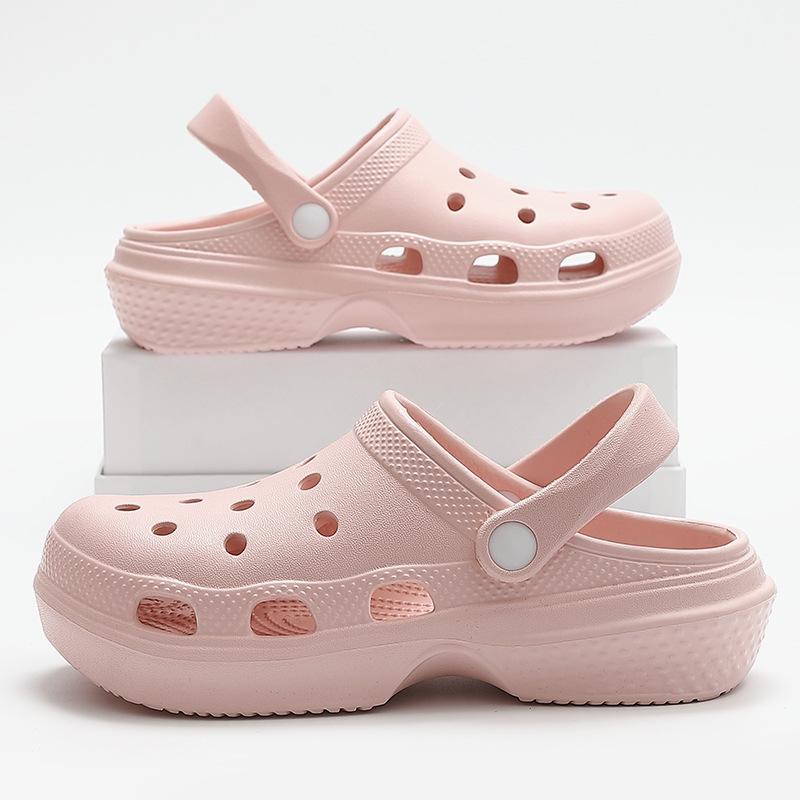 New EVA Clogs: Non-Slip Soft Sole Cute Shoes for Indoor/Outdoor, Suitable for Men, Women, and Couples At the Beach or Seaside.