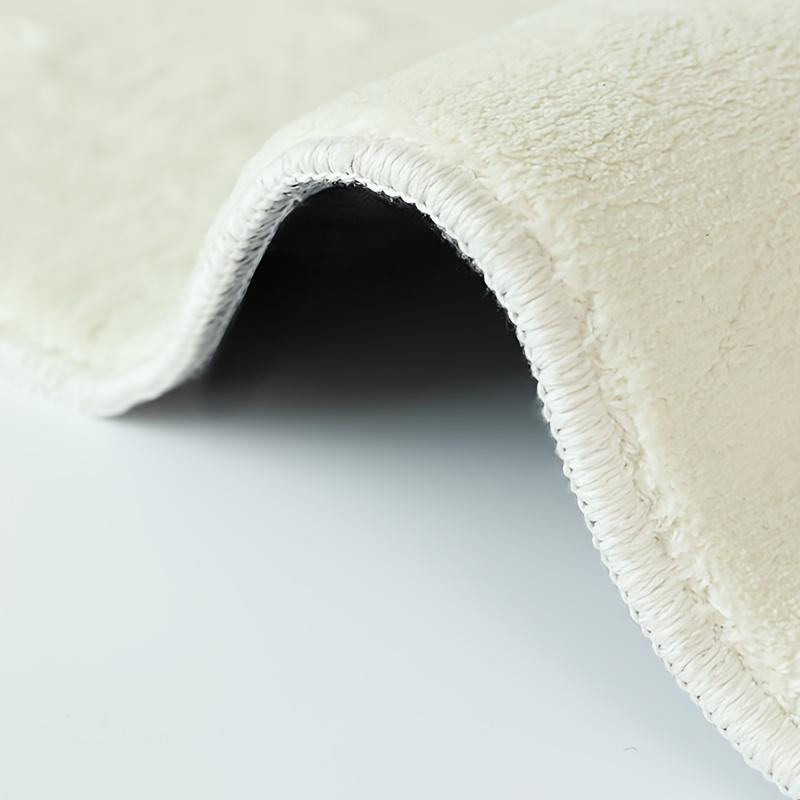 Ultra-Thick Plush Floral Area Mat Thick, Non-Slip Backing, Perfect for Bedroom, Bathroom, and Entryway Decor
