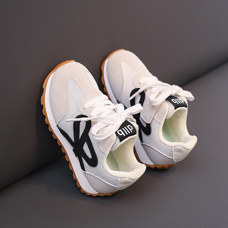 

Girls sports shoes 2025 spring new children s shoes girls Forrest Gump shoes older children s casual little white shoes board shoes tide 26