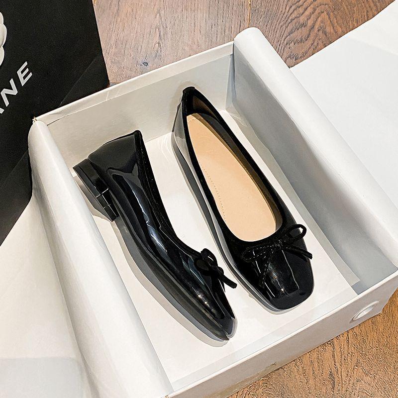 

Red bow single shoes women s flat square heel high heels black shoes shallow mouth French ballet soft sole low heel women s shoes 34
