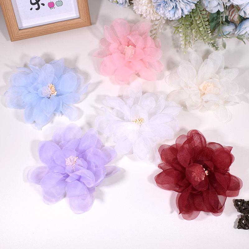 Accessori Fiore in Organza 2025: Decorazioni per Capelli, Scarpe e Vestiti Super Fatate Simulate