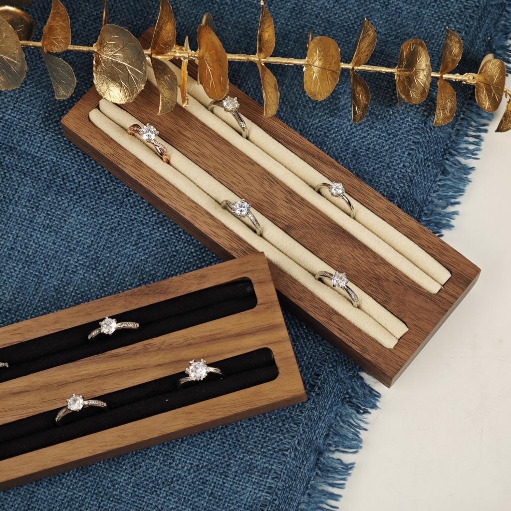HeMu walnut double-slot ring display stand jewelry storage plate counter jewelry ornaments props solid wood ring display stand