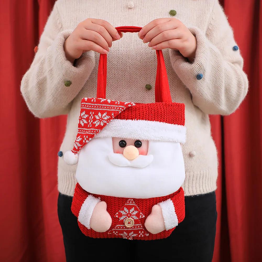 2026Christmas Knit Gift Bag Cute Cartoon Apple Candy Handbag Plush Santa Claus Snowman Elk New Year Christmas Eve Decoration