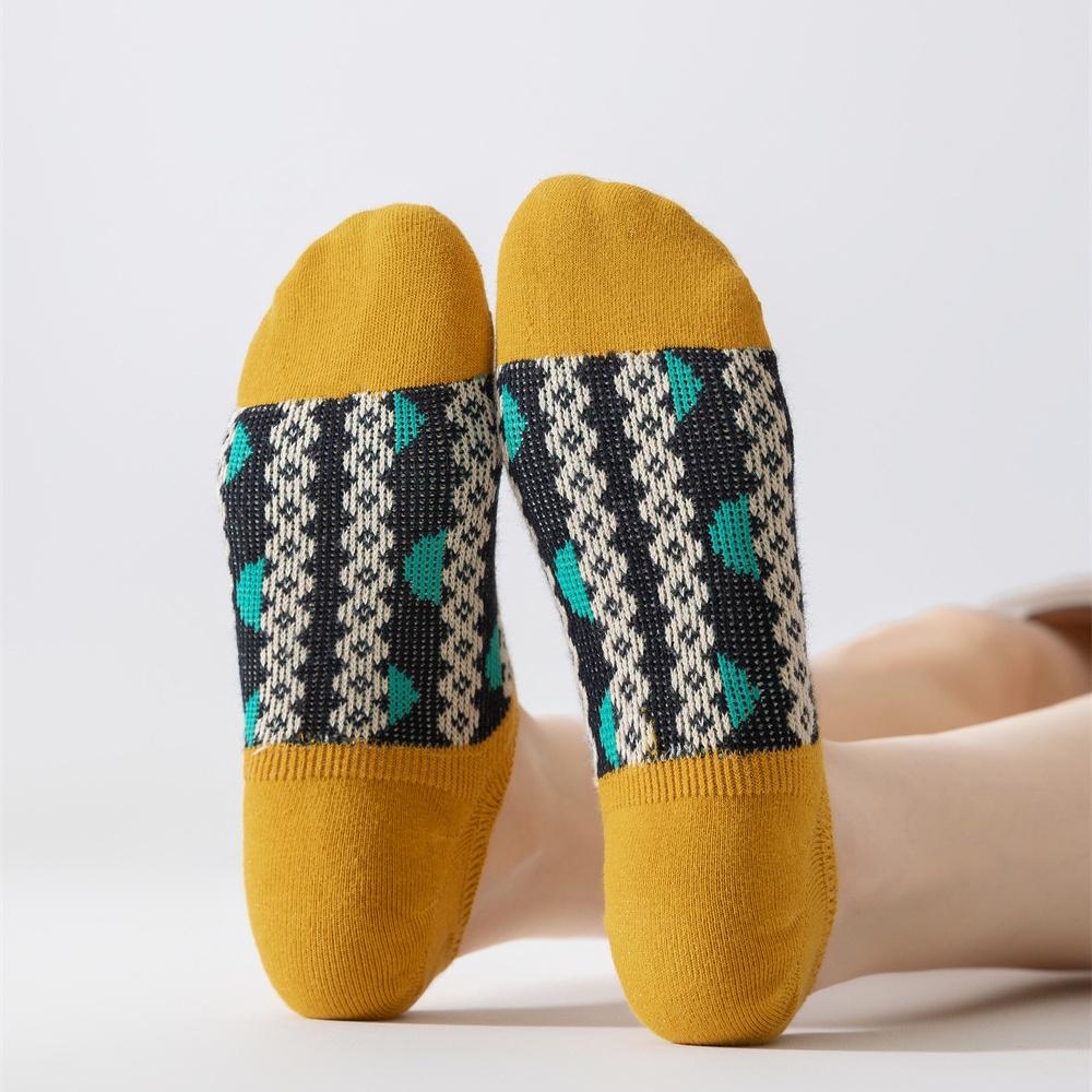 Women's Invisible No Show Socks Anti-Slip Silicone Grip Cotton Ankle Socks for Sports Casual All Season Boat Socks