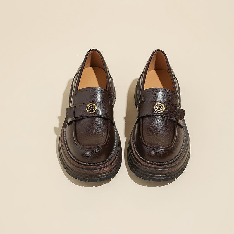 Camellia platform British style small leather shoes for women in the spring and autumn of 2025 new hand-scratched leather round head one-piece pedal