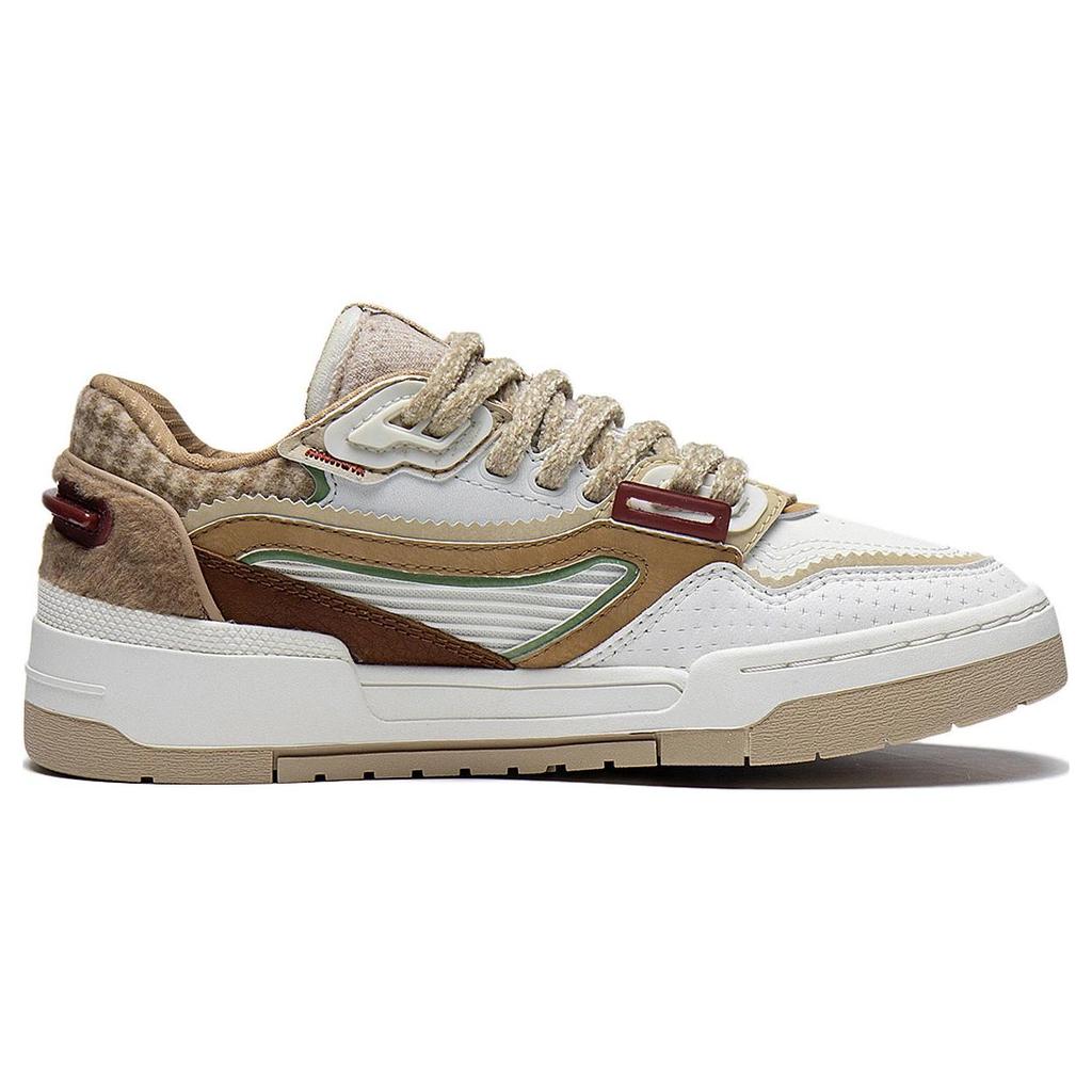 Li Ning 001 BTC PRM Synthetic Leather Abrasion Resistant Breathable Low top Skateboard Shoes Women's White Umber AGCT004-2