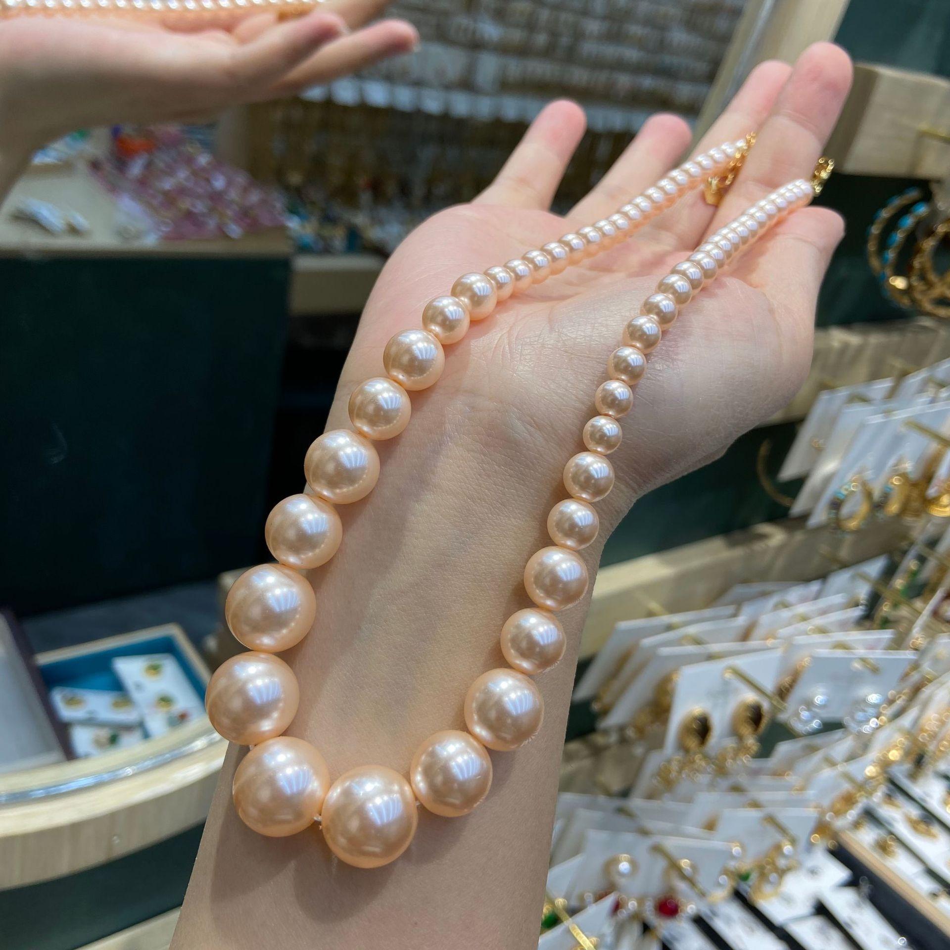 Gradual Change Size Bead Necklace Femininity Light Luxury Design Sense Collarbone Chain Retro Neck Chain