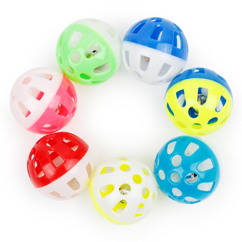 

Fun Plastic Cat Ball Toy Randomly Colored And Lightweight Great For Throwing And Pet 35cm Entertainment Mixed color