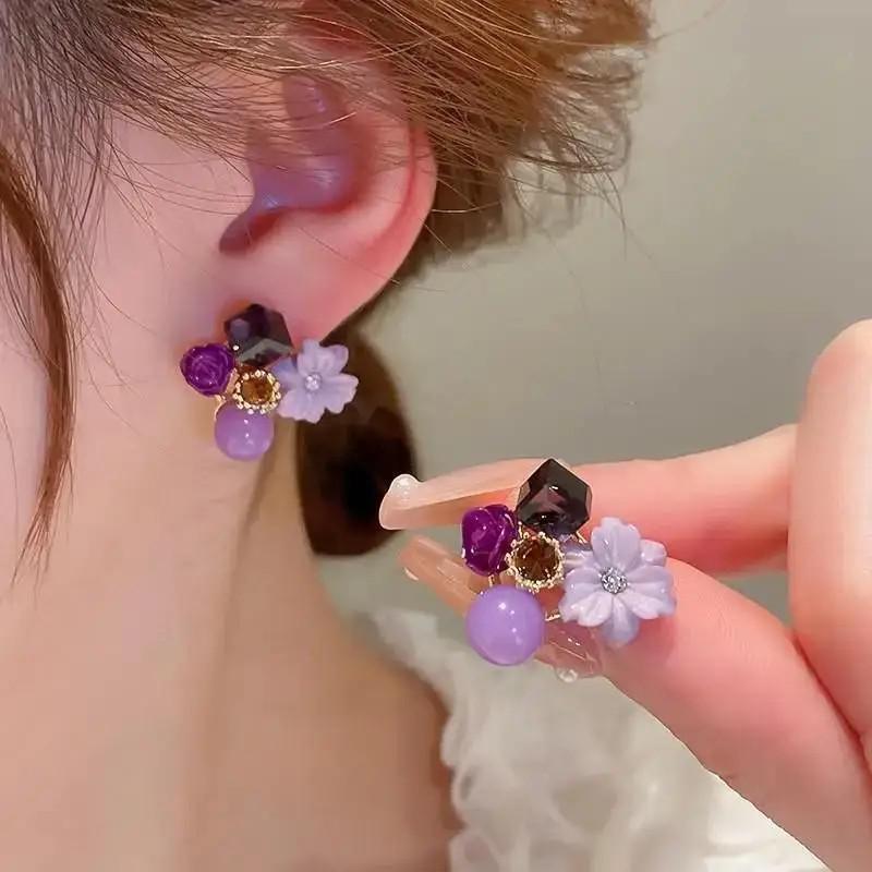 925 Silver Needle Korean Fashion Crystal Flower Earrings For Women Jewelry Trending Luxury Women's French Pearl Earrings