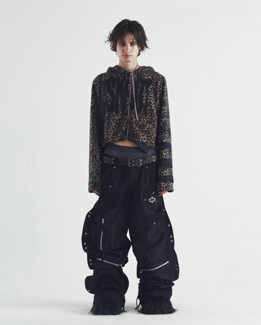 Seukueushaendeumidaunjeu Dori Cargo Pants