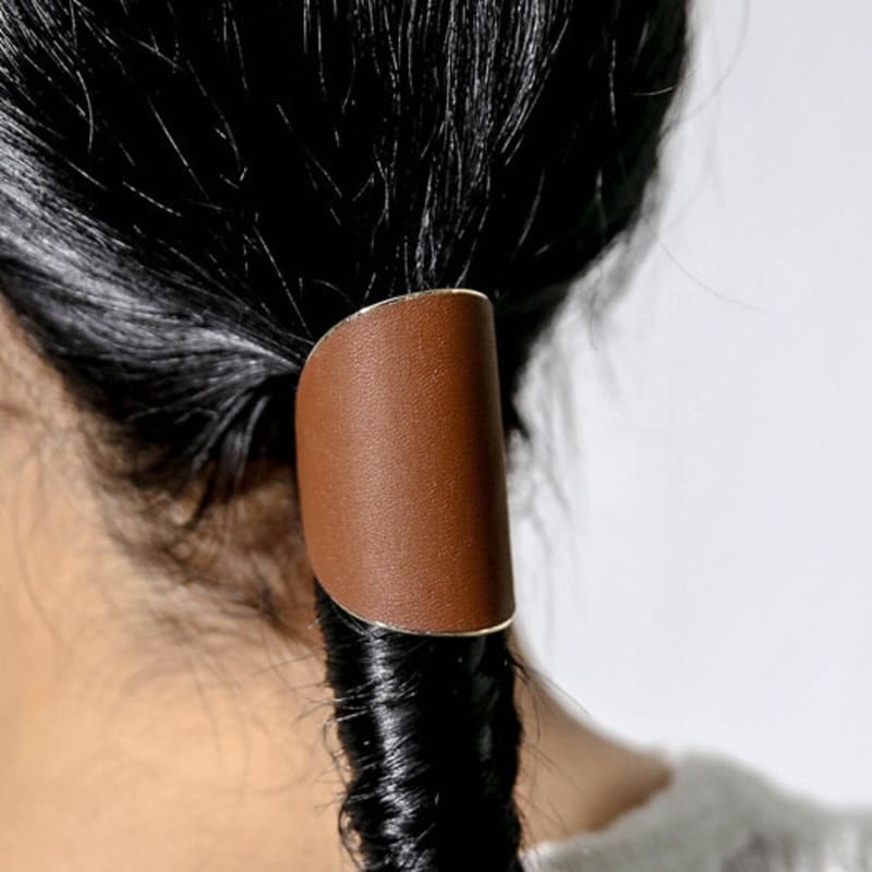 

SUNDAY DISCO CLUB SHARON HAIRPIN BROWN Brown