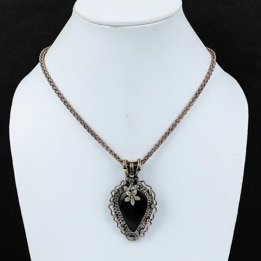 Šungitový drahokam ručně vyráběný čistý měděný drátěný přívěsek s přívěskem na památný den